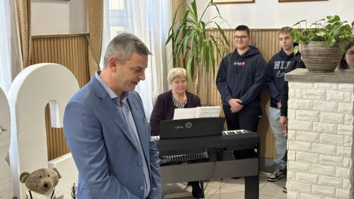 590079528 1425197822943302 7765728542107055683 n