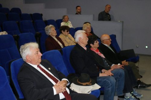 499889661 1252867813509638 781330885685320095 n