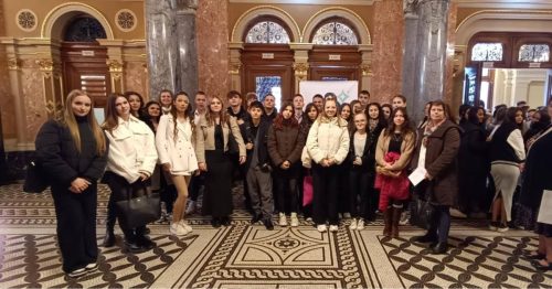 561283379 1387048930091525 475670423515102375 n