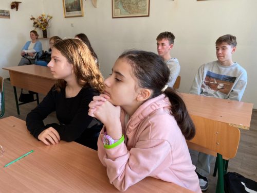 589901954 1424609556335462 8752101084697555915 n