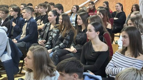 599946897 1442457161217368 7518612448239062247 n