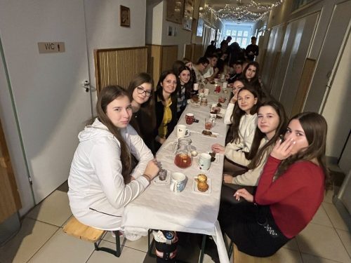 603084099 1442457437884007 7931219138547626293 n