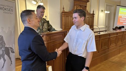 586784569 1419090766887341 1925589083584813691 n